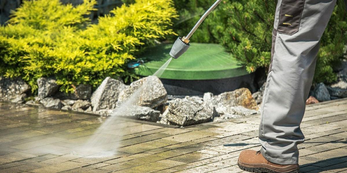 What makes a Pressure Washer efficient?